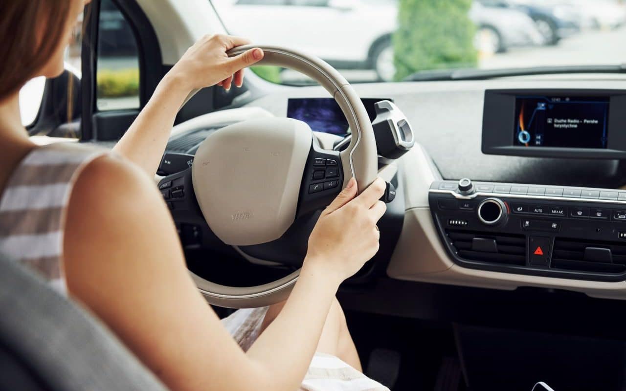 Conduite sans carte conducteur
